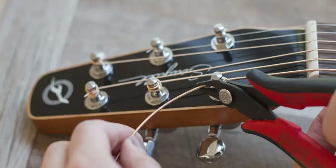 Gdzie kupić struny do gitary? Najlepsze miejsca i oferty, które musisz znać