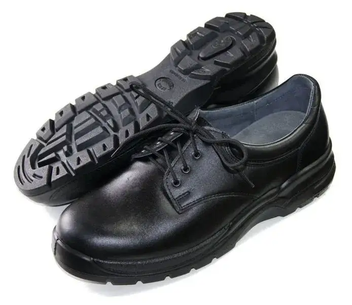 Jakie buty do policji wybierać by zapewnić bezpieczeństwo i komfort?