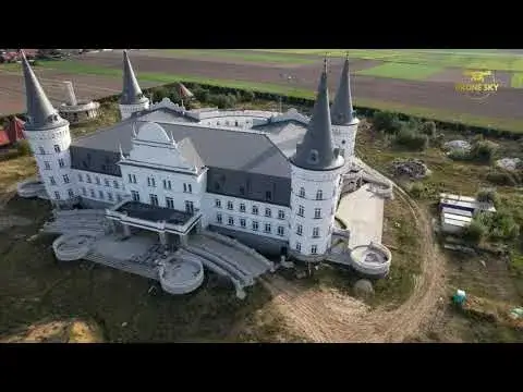 Kiedy otwarcie hotelu Cztery Wieże w Katarzyninie? Sprawdź najnowsze informacje