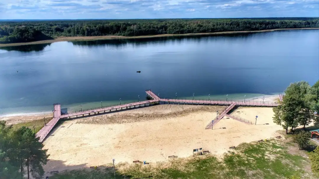 Jezioro Głębokie lubuskie - kompletny atlas informacji turystycznych