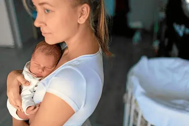 Ile naprawdę dostaje matka samotnie wychowująca dziecko: Pełen wykaz kwot