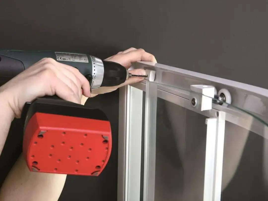 Montaż kabiny prysznicowej: kompletny czas prac krok po kroku