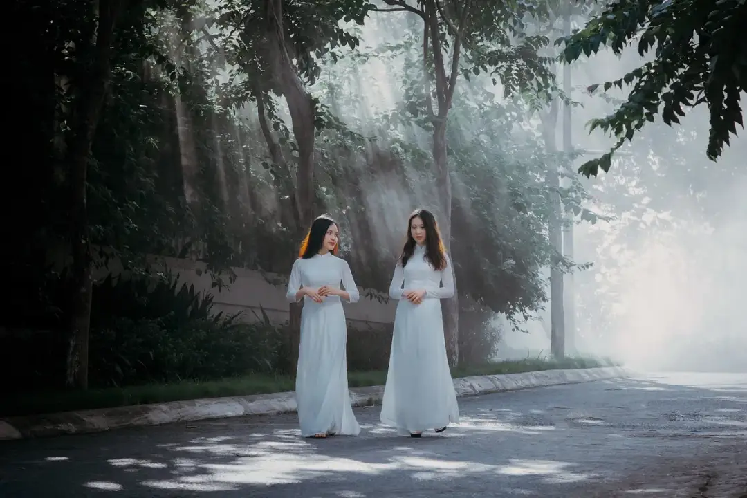 Sukienka komunijna – jak wybrać tę jedyną na wielki dzień?