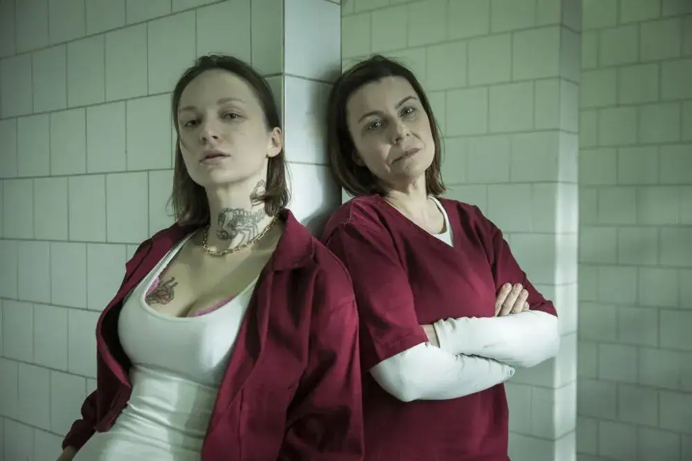 Skazana: Trzymający w Napięciu Serial Dostępny Online