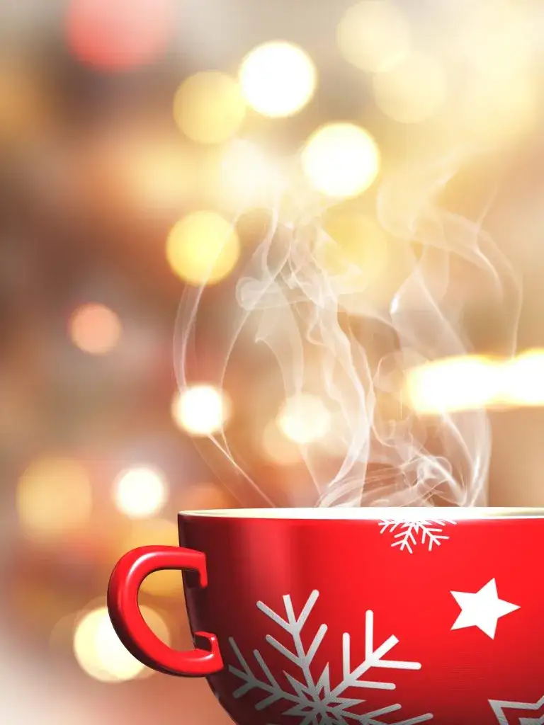 Rozgrzewające wieczory z nowymi tytułami na VOD: co warto obejrzeć?