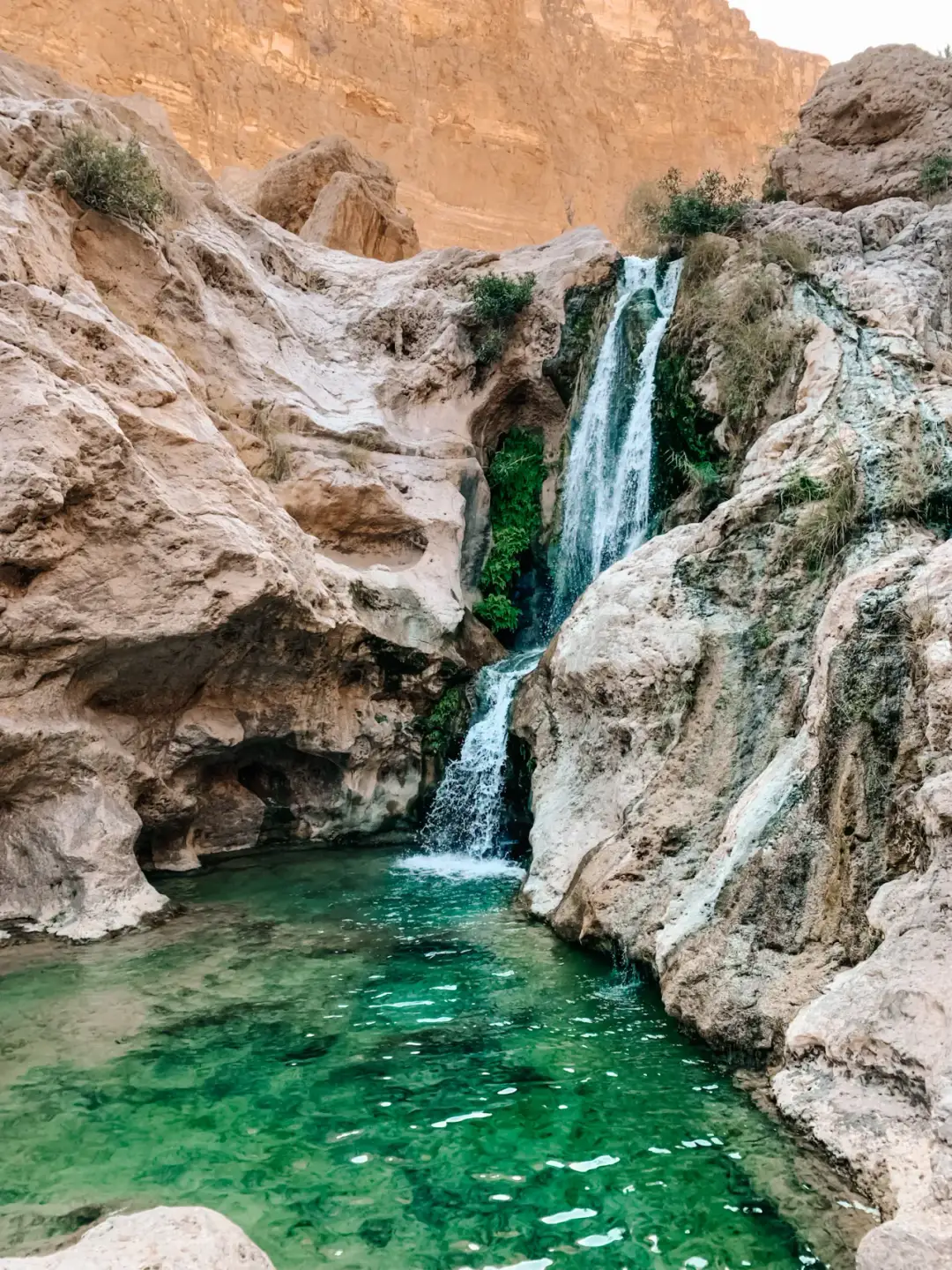 Najlepszy czas na podróż do Omanu: Kiedy jechać, by uniknąć upałów i wysokich cen?
