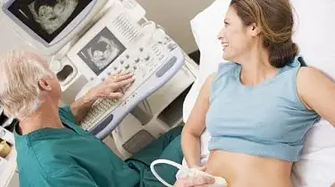 Ile się czeka na zmniejszenie biustu NFZ? Czas oczekiwania i wskazania