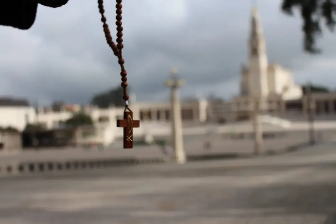 Modlitwa za kościół do którego należysz - wsparcie dla wspólnoty