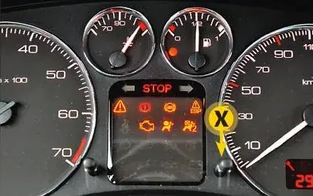 Czy zawsze musisz wcisnąć sprzęgło, aby włączyć zapłon? Uwaga kierowcy!