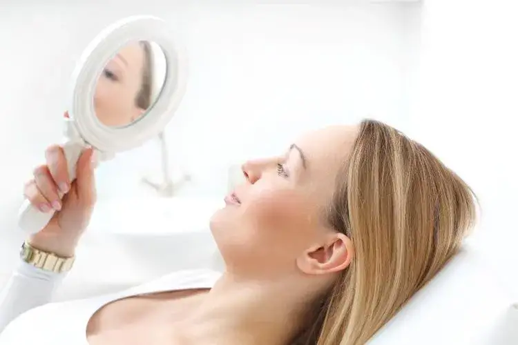 Ile kosztuje doczepianie rzęs? Sprawdź ceny i uniknij wysokich wydatków