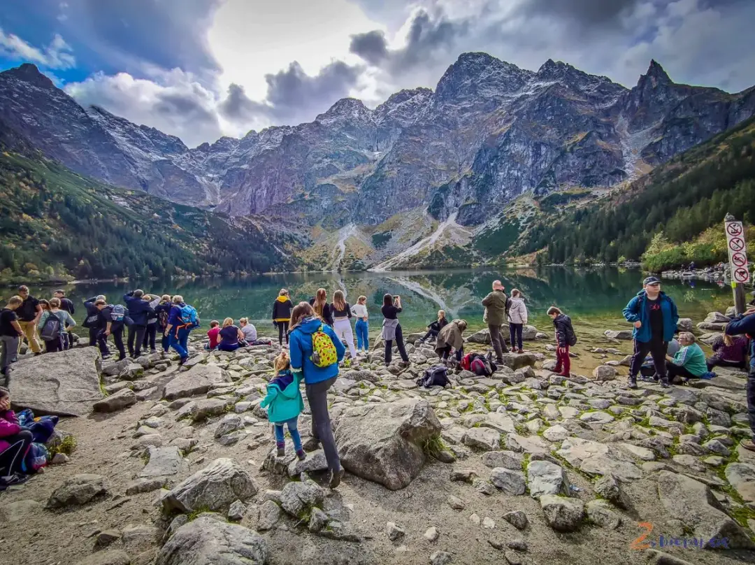 Najlepsze szlaki w Tatrach z dziećmi - bezpieczne trasy na wycieczki