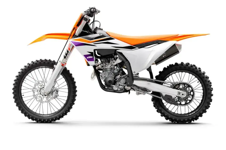 KTM 350 SX-F – moc silnika i osiągi, które Cię zaskoczą!
