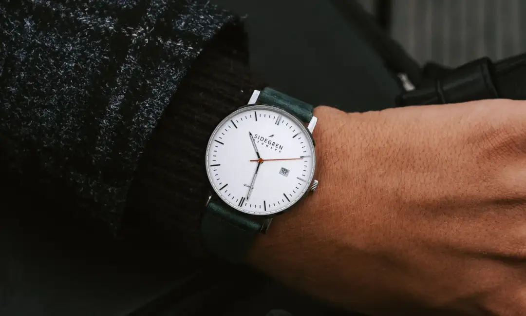 Typy zegarków męskich - poznaj różnice i wybierz idealny model