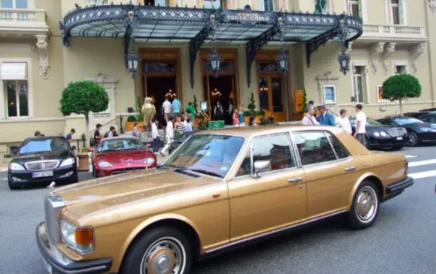 Niesamowite samochody, które można zobaczyć w Monte Carlo
