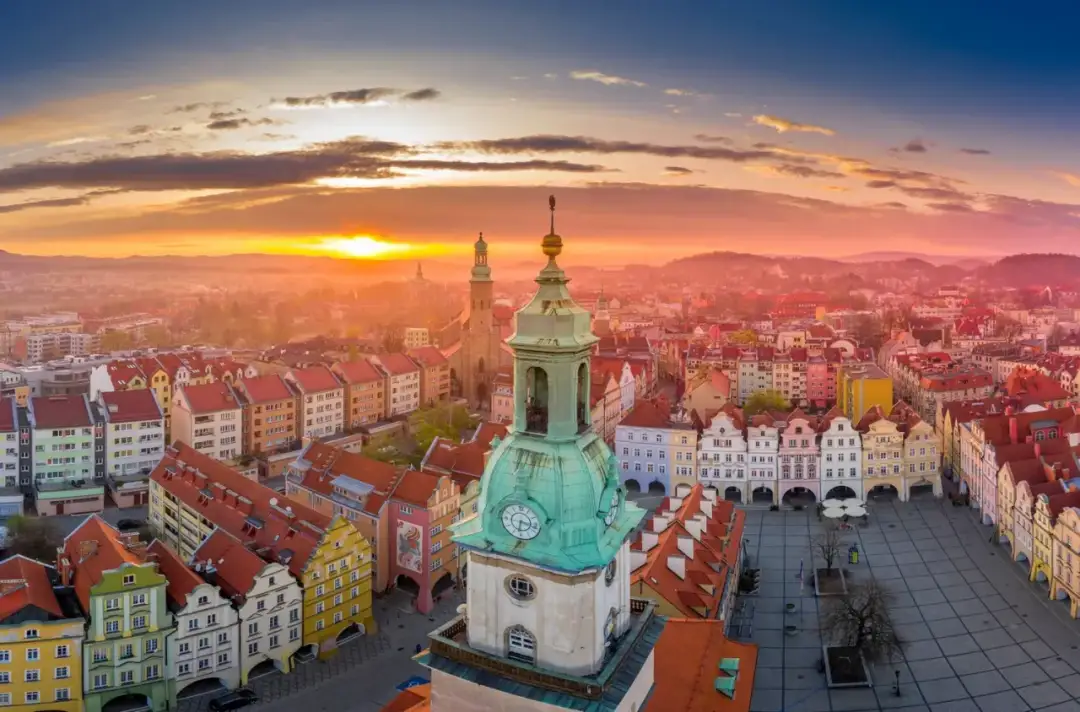 Najlepsze atrakcje w Pecu pod Śnieżką, które musisz zobaczyć