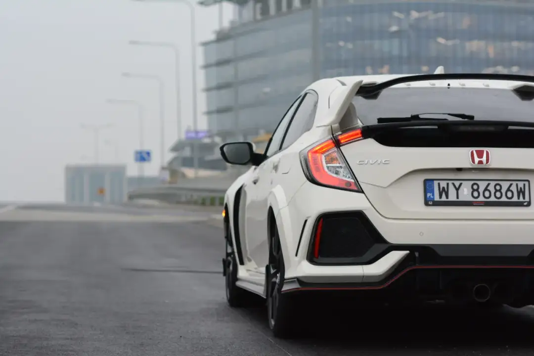 Spalanie Honda Civic: Ekonomia Jazdy oraz Rzeczywiste Zużycie Paliwa