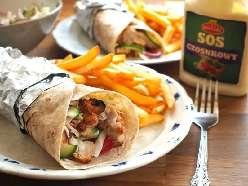 Jak zrobić kebaba z kurczaka - prosty przepis na pyszne danie