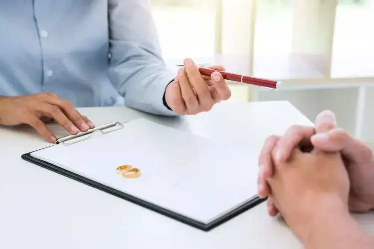 Jak napisać pozew o separację - uniknij błędów i zyskaj spokój