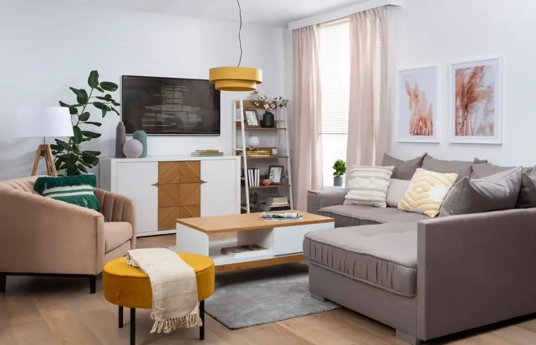 Jak urządzić mały pokój dla dorosłych, aby uniknąć chaosu i zyskać przestrzeń