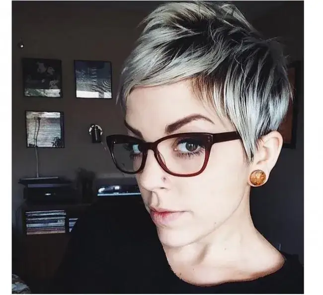 Jak modnie ściąć długie włosy, by wyglądały świeżo i stylowo