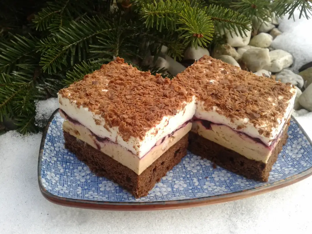 Domowy przepis na ciasto hiszpanka - najprostszy i najsmaczniejszy sposób