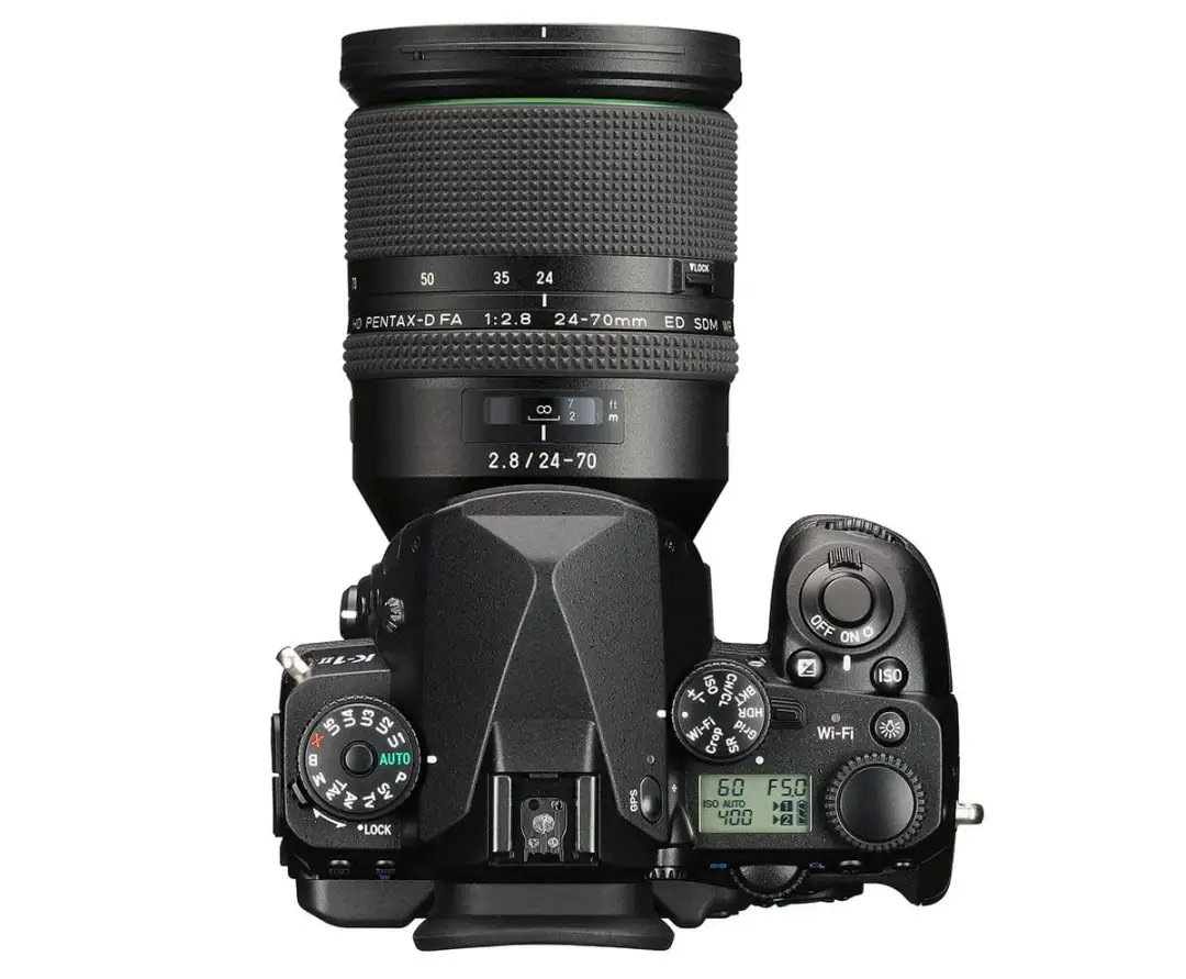 Najlepsze obiektywy do Pentax K1: jak wybrać idealny do swoich potrzeb fotograficznych