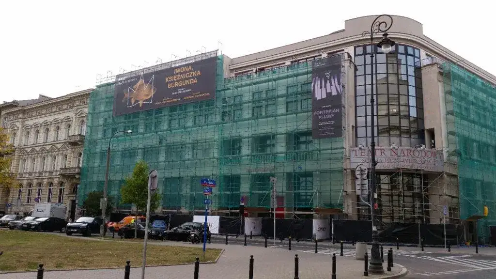 Ile kosztuje wynajem rusztowania elewacyjnego? Sprawdź ceny i porady