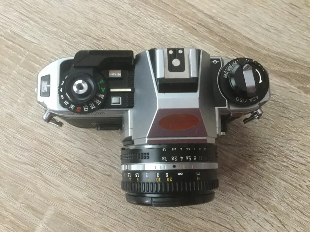 Najlepsze fora fotografii analogowej: znajdź wsparcie i inspirację