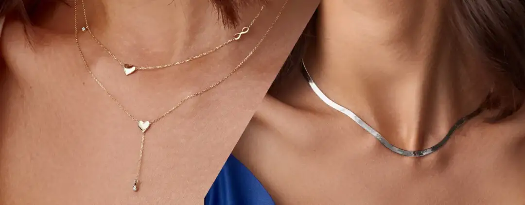 Złota czy srebrna biżuteria – co wybrać, aby nie żałować?