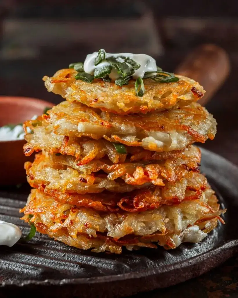 Placki ziemniaczane – 10 wyjątkowych pomysłów na pyszne podanie