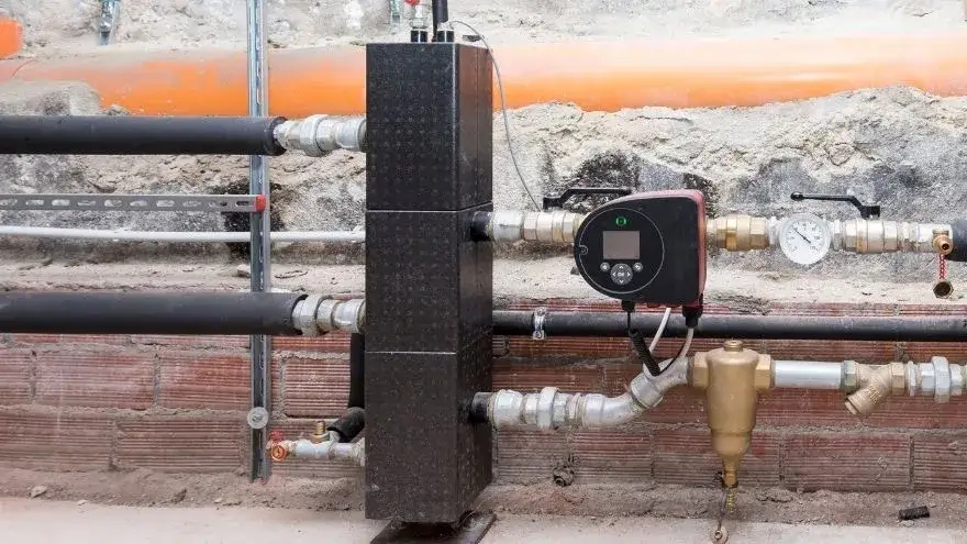 Jak odpowietrzyć pompę centralnego ogrzewania i uniknąć problemów z ciepłem