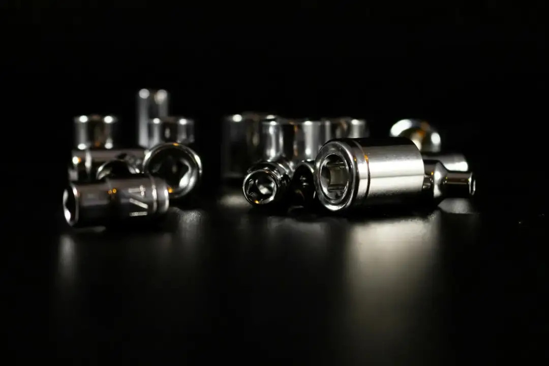 Twardościomierz do metalu - jak działa i do czego służy?