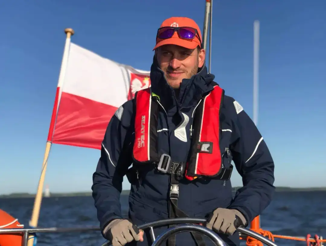 Jak się ubrać na rejs po Bałtyku, aby być gotowym na każdą pogodę