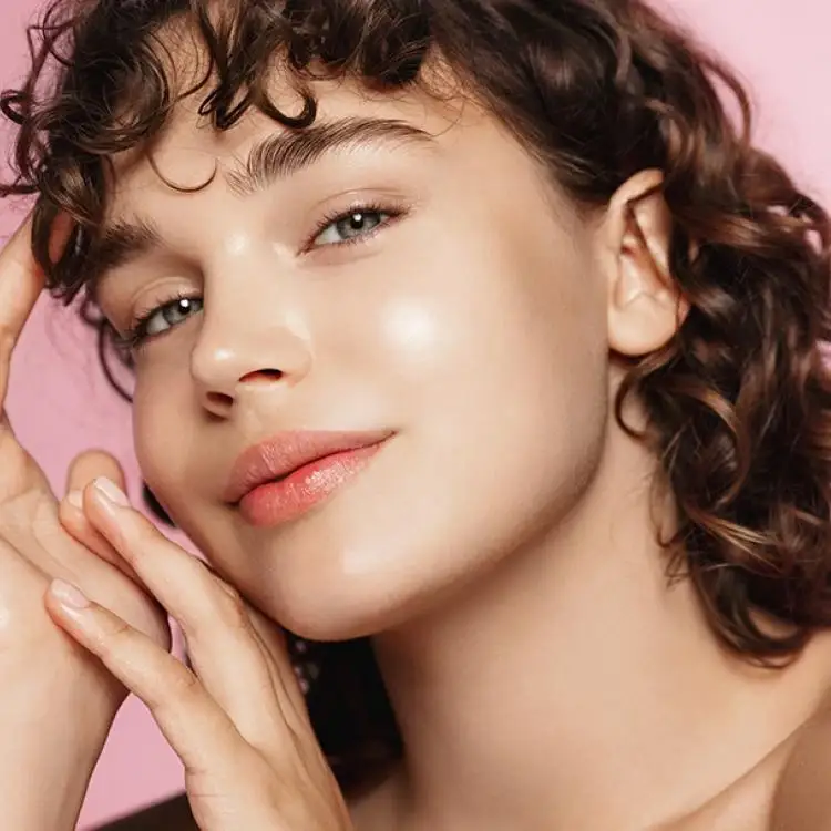 Dlaczego kremy lipidowe są kluczem do nawilżonej skóry?