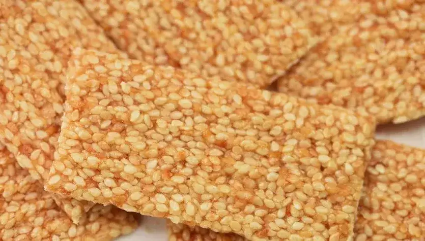 Czy sezamki tuczą? Prawda o kaloriach i ich wpływie na dietę