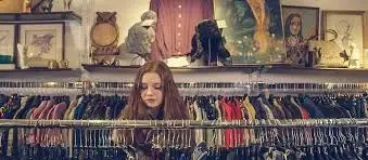 Jak się odelektryzować? Porady na elektryzujące się ubrania