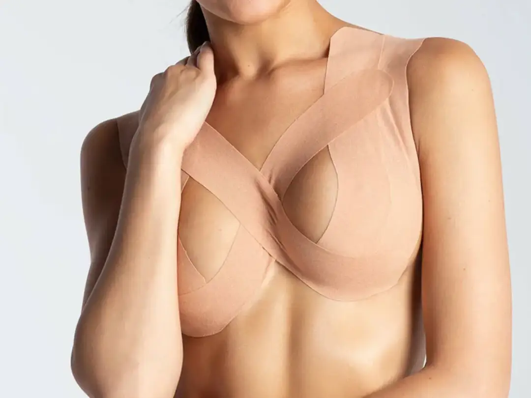 Najlepsza taśma do biustu – jakie właściwości zapewnią komfort i trwałość?