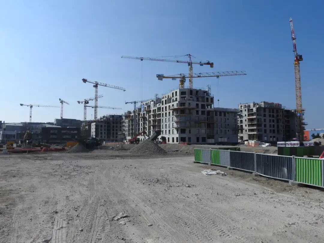 Gdzie postawić kontener budowlany? Przepisy i wymagania