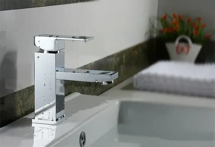 Bateria Eggo 2381 – trwałość, elegancja i łatwość montażu