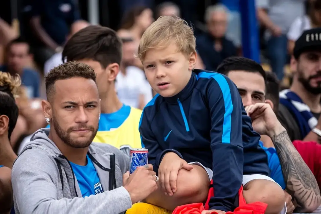 Neymar Jr. dzieci: Zaskakujące fakty o jego rodzinie i dzieciach