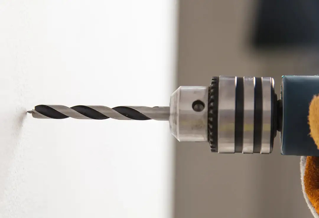 Comment percer un mur en béton sans se tromper de perceuse