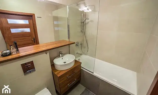 Jakie kafelki do małej łazienki? Inspiracje i praktyczne porady