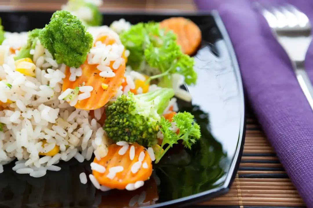 Zdrowe gotowanie bez wyrzeczeń: Proste przepisy na pyszne i odżywcze posiłki