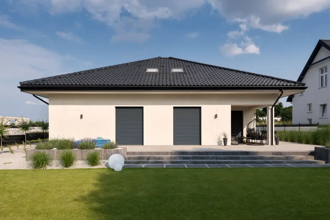 Dach o nachyleniu 25 stopni: zalety i zastosowanie w domach