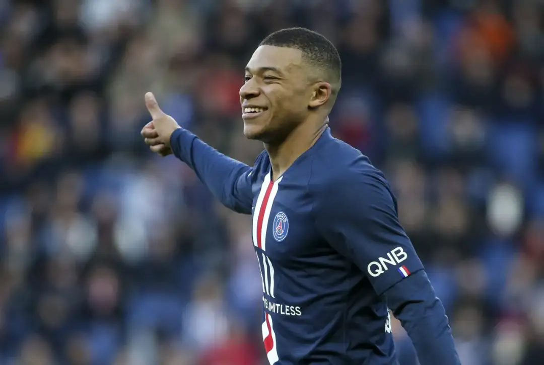 Kylian Mbappé: życie prywatne i zarobki gwiazdy futbolu