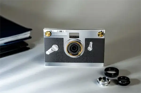 Jak zrobić aparat fotograficzny z papieru: prosty projekt DIY dla każdego