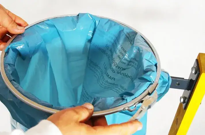 Jak zrobić uchwyt na worki do segregacji śmieci: prosty poradnik krok po kroku