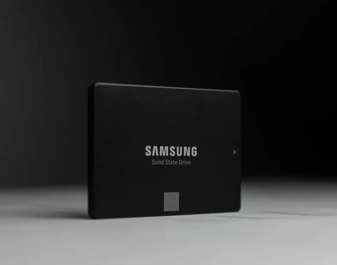 Jak dysk SSD wpływa na pracę całego komputera? Wyjaśniamy