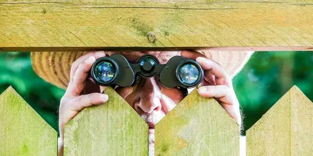 Czy ciekawość to grzech? Zrozum moralne konsekwencje ciekawości