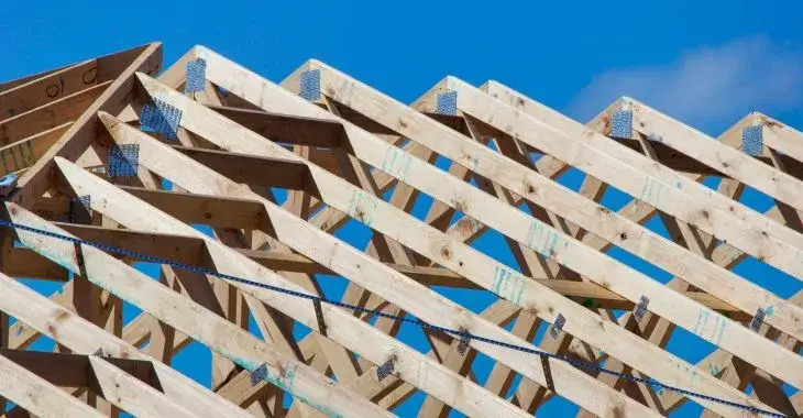 Strop wiązary cena: Poznaj koszty i rodzaje konstrukcji